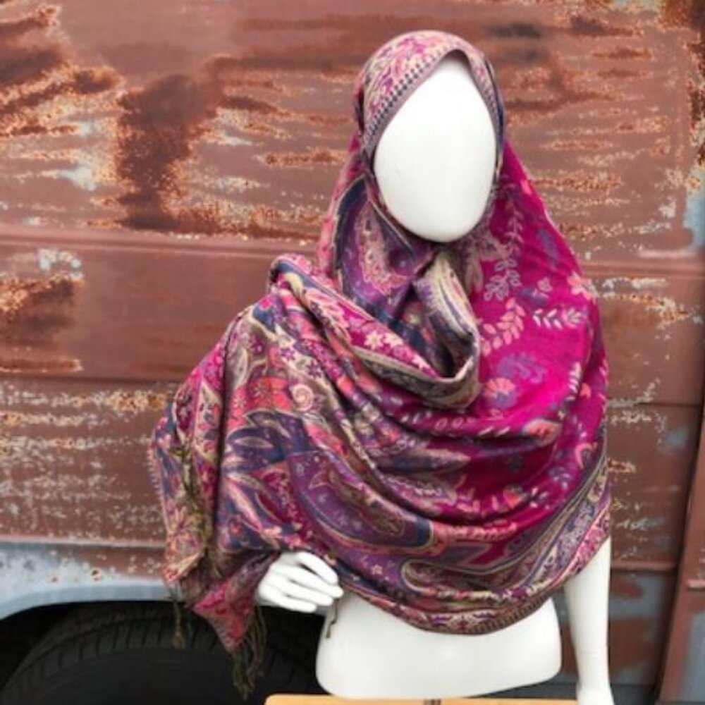 Fashion Pashmina Paisley Print Shawl Pink & Gold Shoulder Wrap Hijab